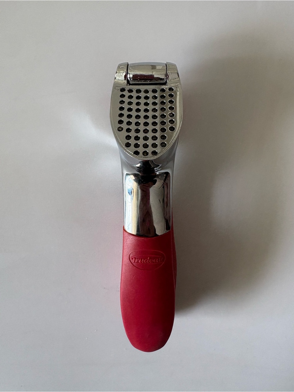 TRUDEAU Garlic Press Red Handle